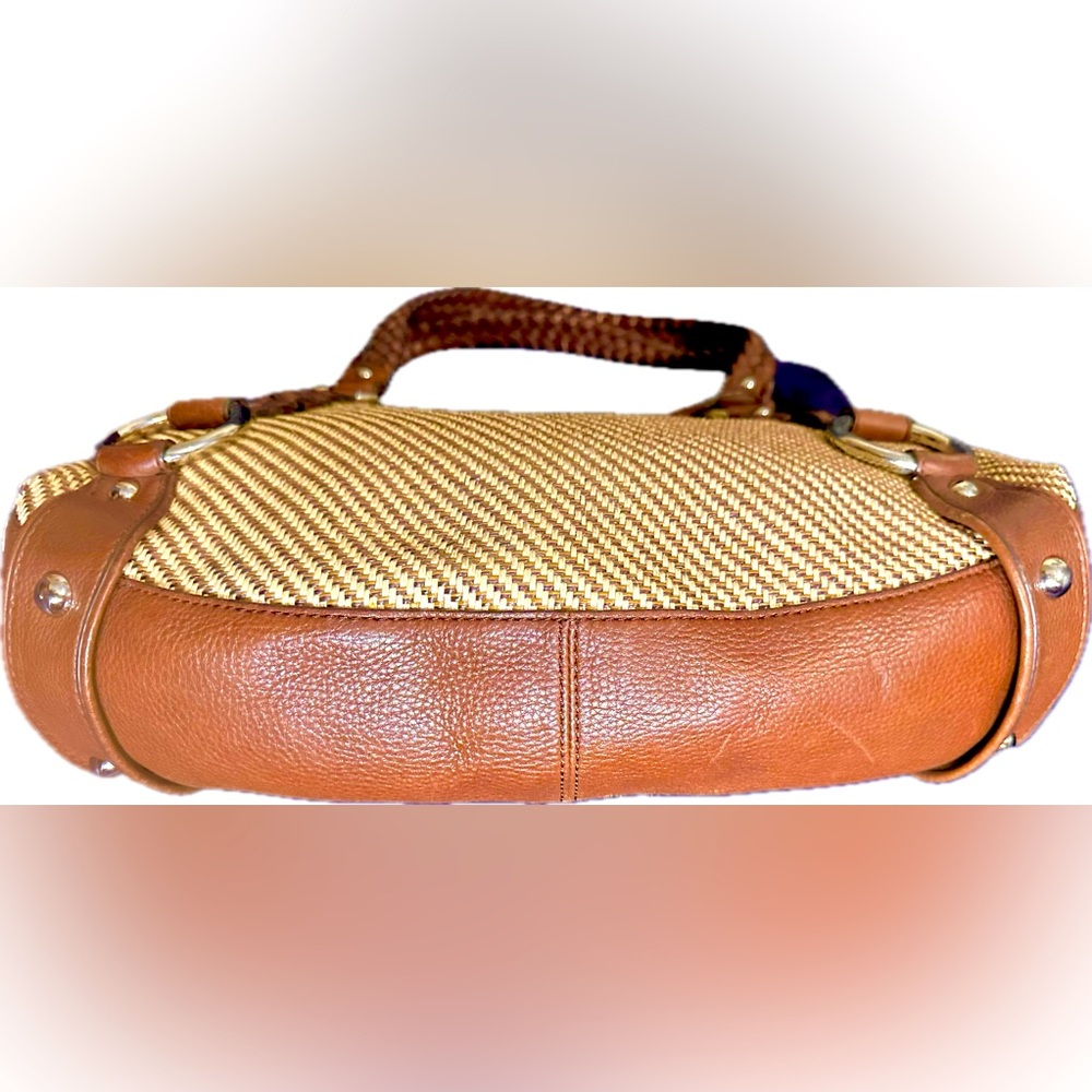 Banana Republic Cream and Brown Woven Shoulder Bag - Picture 6 of 13